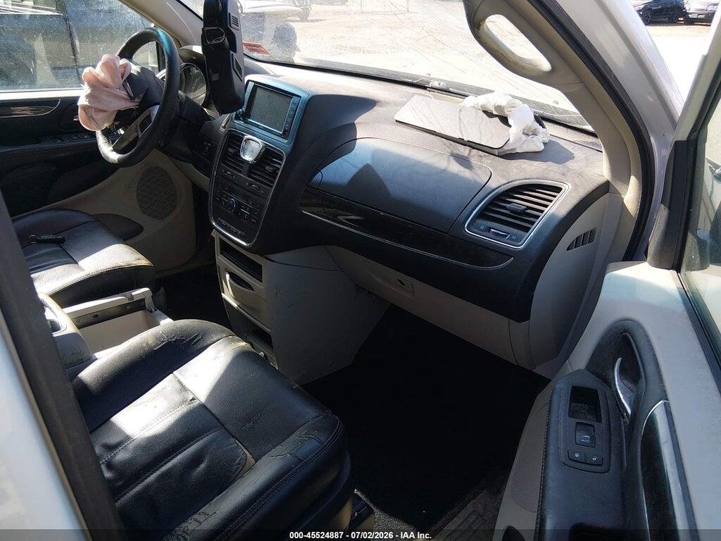 2C4RC1BG8GR232571 2016 CHRYSLER TOWN & COUNTRY photo no. 5
