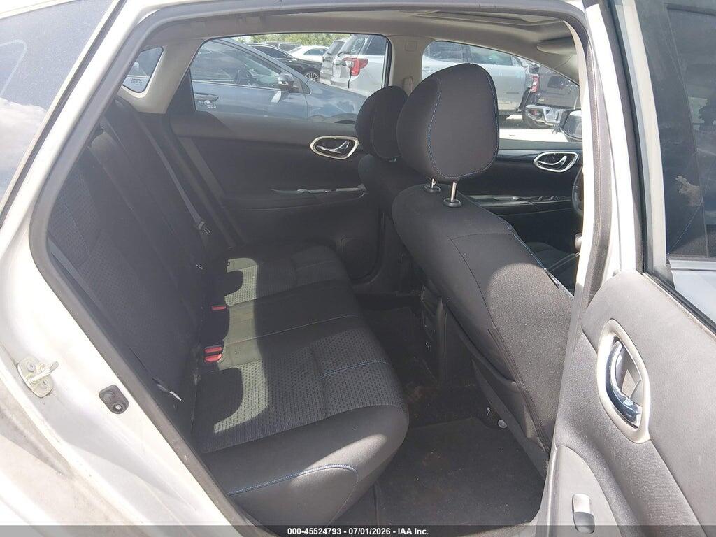 3N1CB7AP7JY201819 2018 NISSAN SENTRA photo no. 8