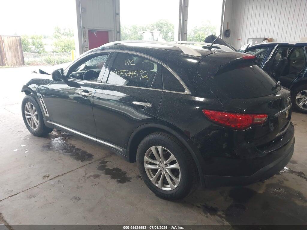 JN8CS1MW2HM411887 2017 INFINITI QX70 photo no. 3