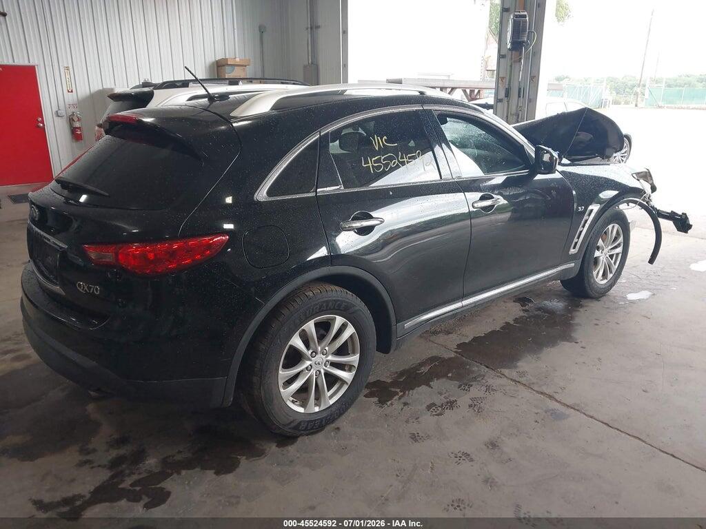 JN8CS1MW2HM411887 2017 INFINITI QX70 photo no. 4