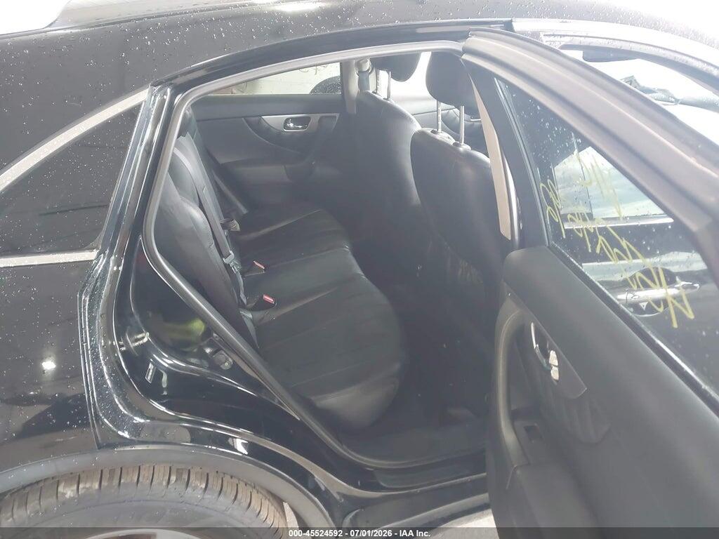JN8CS1MW2HM411887 2017 INFINITI QX70 photo no. 8