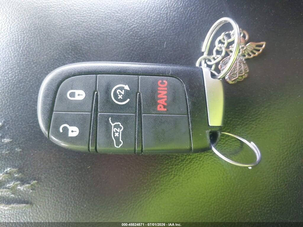 1C4RJFBG1HC744539 2017 JEEP GRAND CHEROKEE photo no. 11