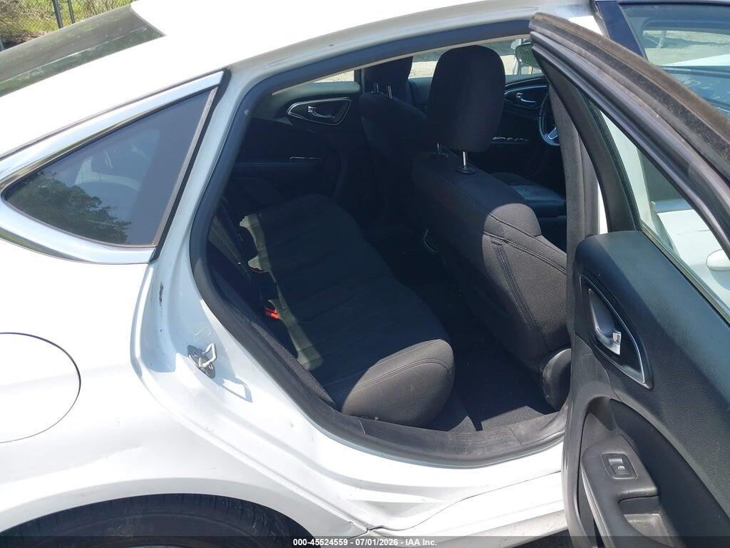 1C3CCCAB9GN133718 2016 CHRYSLER 200 photo no. 8