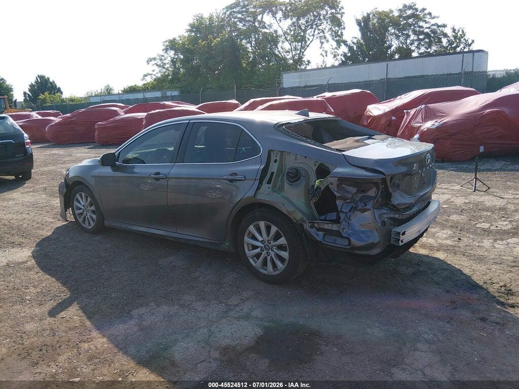 4T1B11HK3KU784215 2019 TOYOTA CAMRY photo no. 3