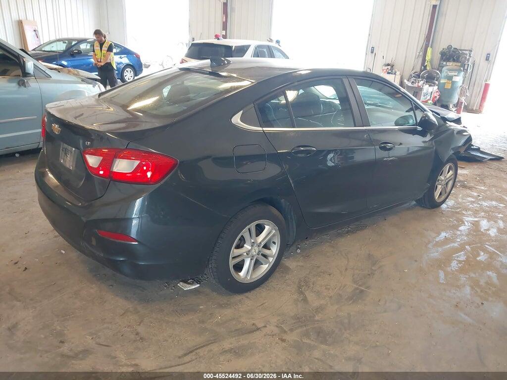 1G1BE5SM4J7154140 2018 CHEVROLET CRUZE photo no. 4