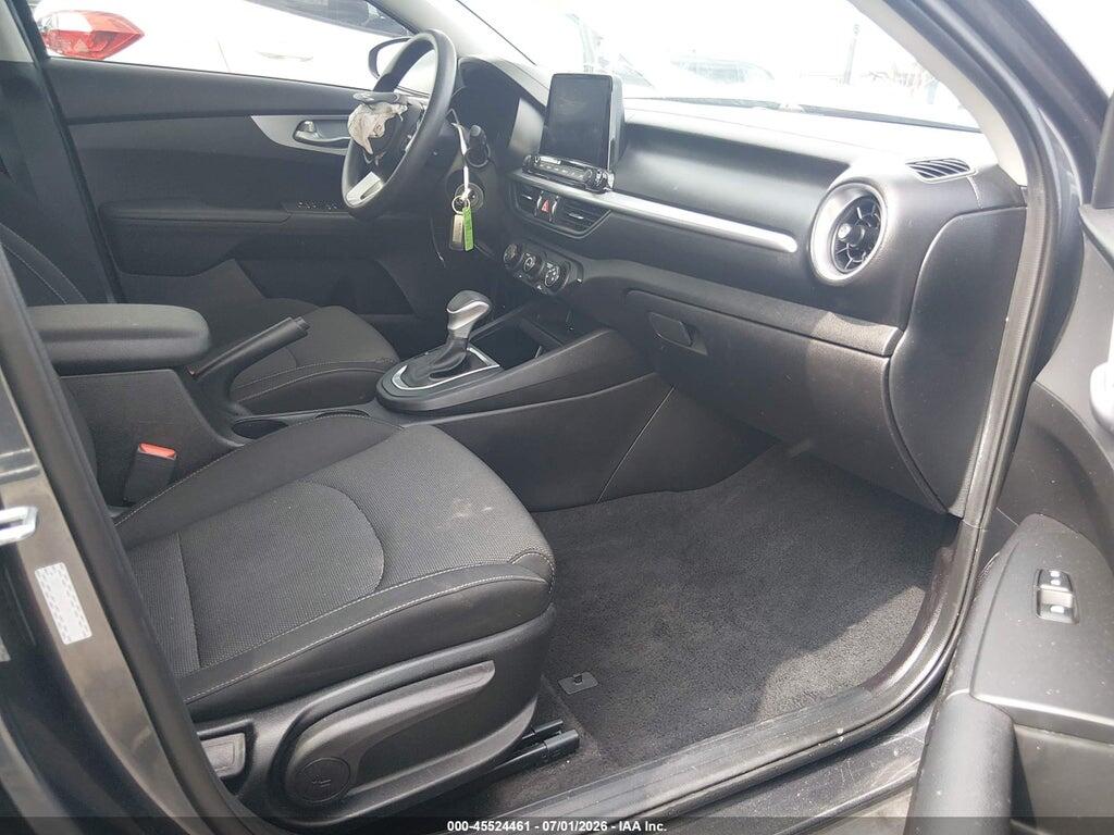 3KPF24AD3PE640458 2023 KIA FORTE photo no. 5