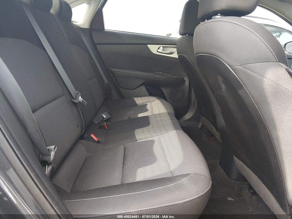 3KPF24AD3PE640458 2023 KIA FORTE photo no. 8