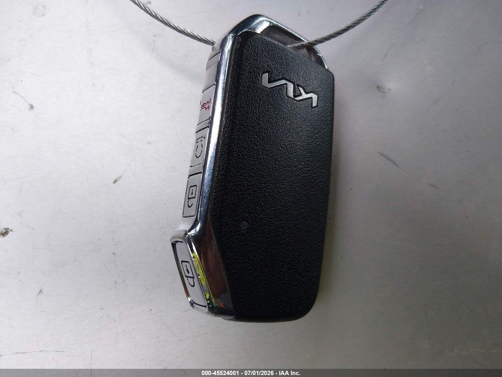 KNDCS3LFXR5171590 2024 KIA NIRO PLUG-IN HYBRID photo no. 11