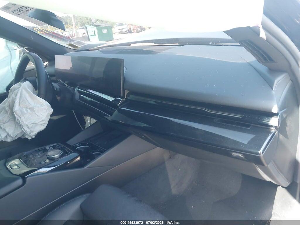 WBA53FJ07RCS02566 2024 BMW 530I photo no. 5
