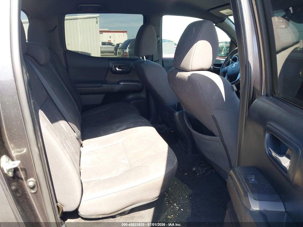 3TMBZ5DN3JM016760 2018 TOYOTA TACOMA photo no. 8