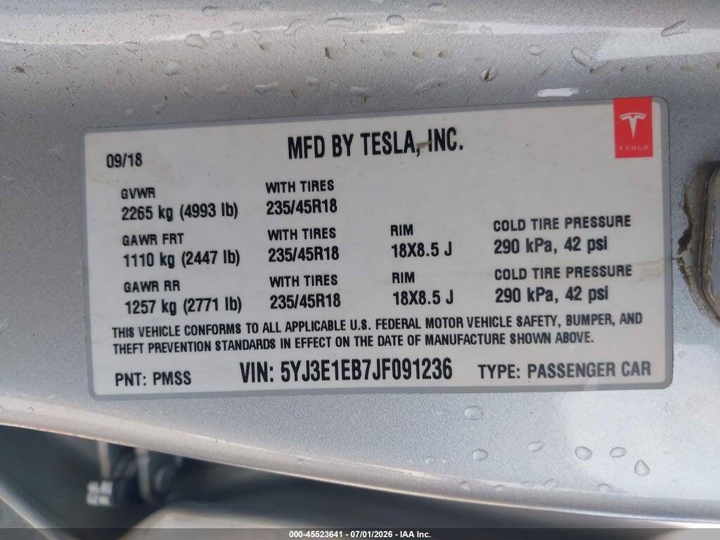 5YJ3E1EB7JF091236 2018 TESLA MODEL 3 photo no. 9