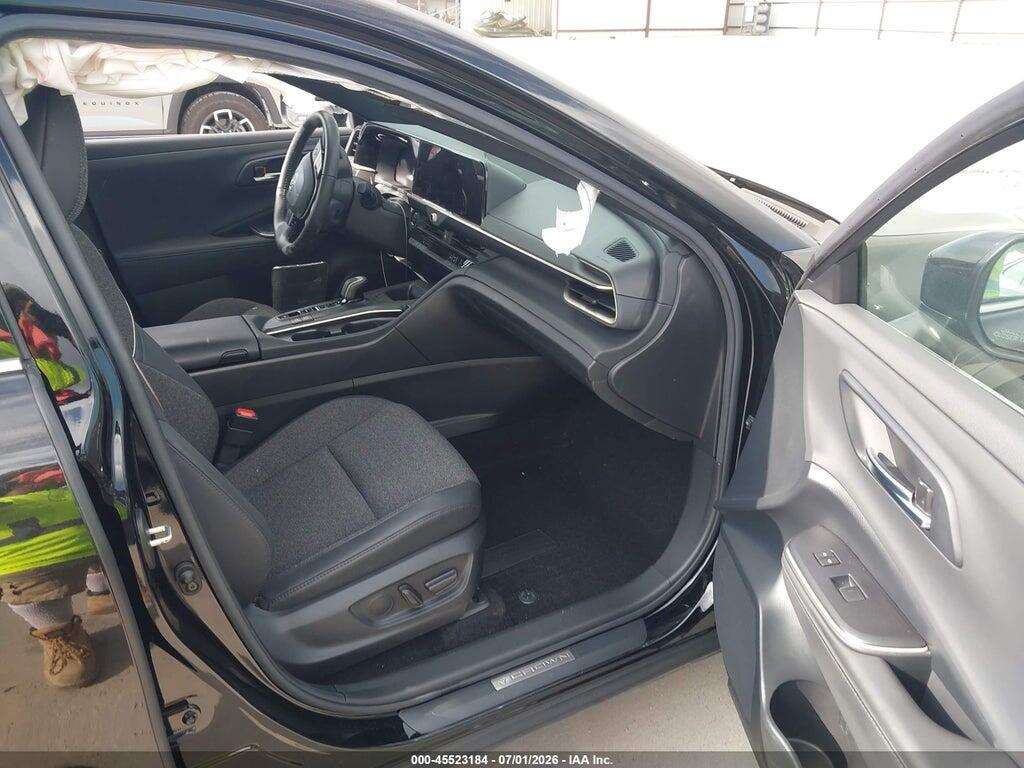 JTDAAAAF9P3011985 2023 TOYOTA CROWN photo no. 5