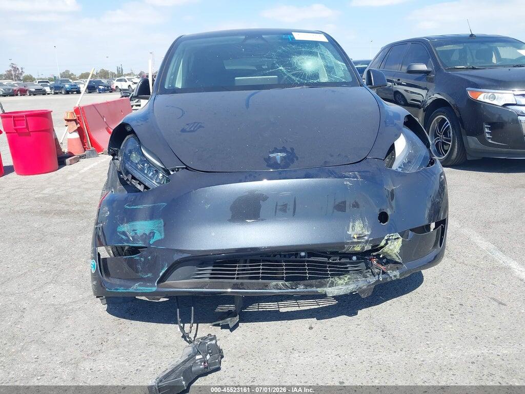 7SAYGDEE5SF285425 2025 TESLA MODEL Y photo no. 11