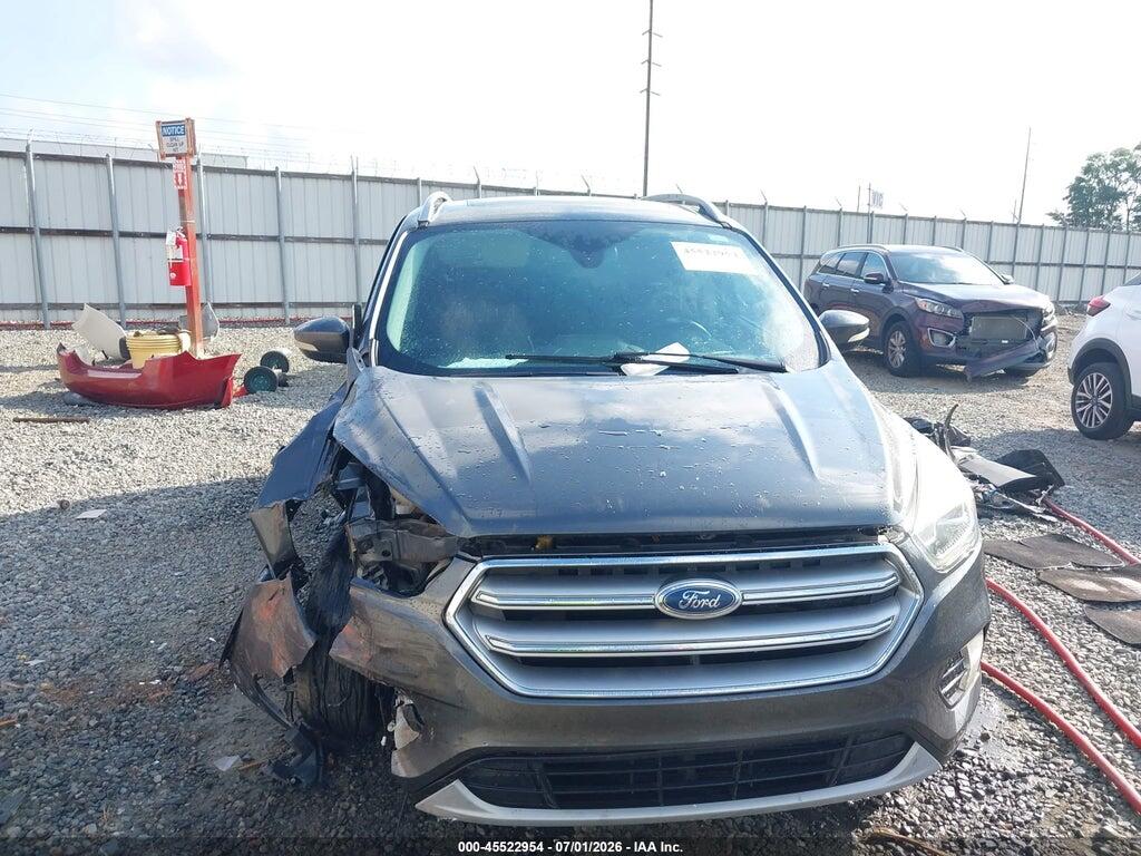 1FMCU0JD8HUC19128 2017 FORD ESCAPE photo no. 6