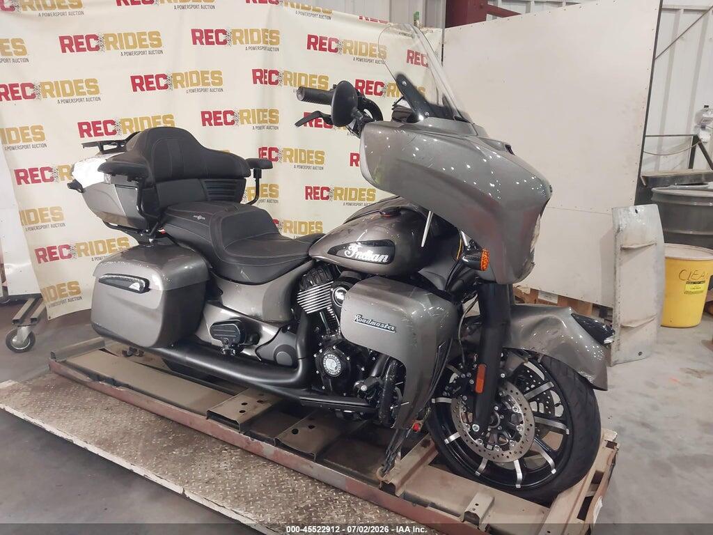 56KTKDBB8S3433154 2025 INDIAN MOTORCYCLE CO. ROADMASTER photo no. 1