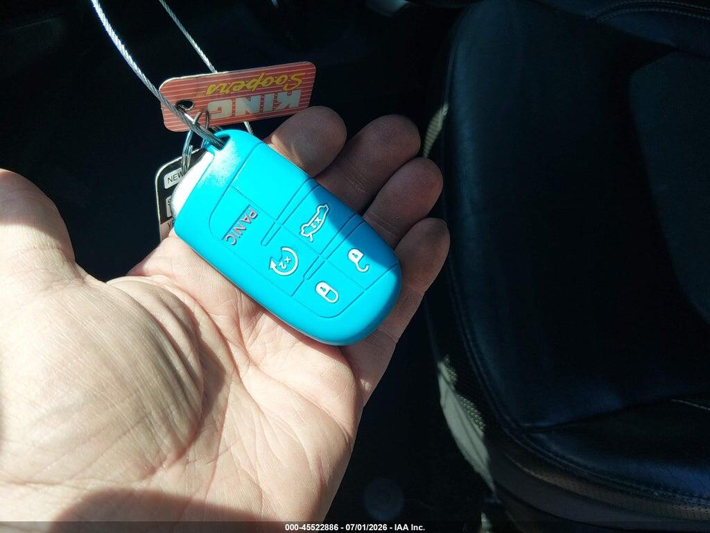 ZACCJBCB7HPE92048 2017 JEEP RENEGADE photo no. 11