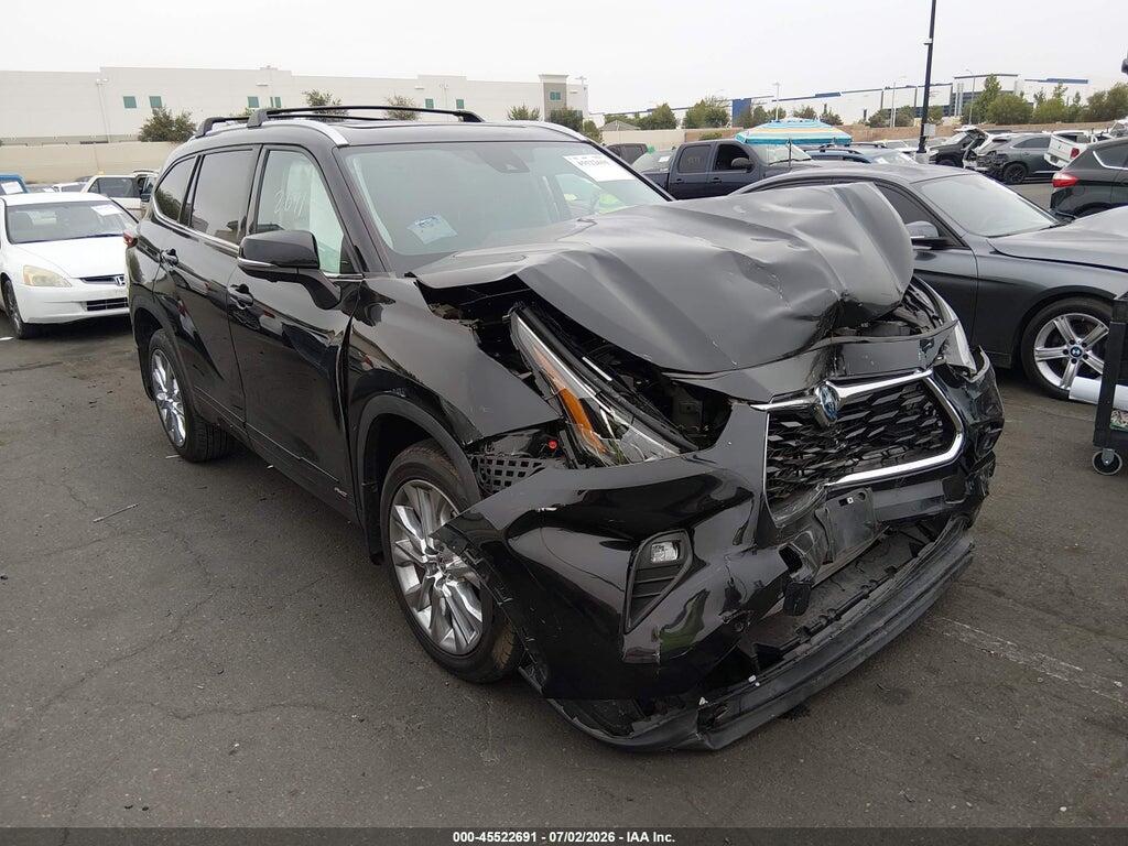 5TDXBRCH3PS124558 2023 TOYOTA HIGHLANDER photo no. 1