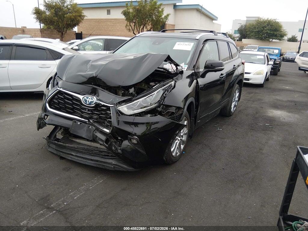 5TDXBRCH3PS124558 2023 TOYOTA HIGHLANDER photo no. 2