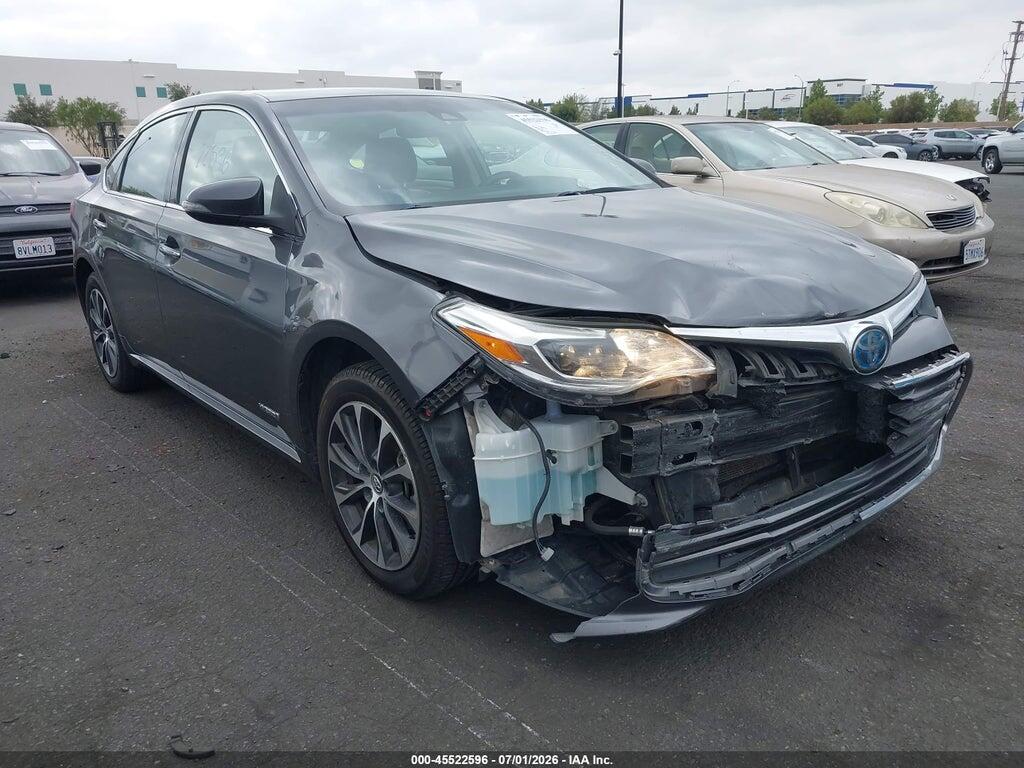4T1BD1EB0JU063392 2018 TOYOTA AVALON HYBRID photo no. 1