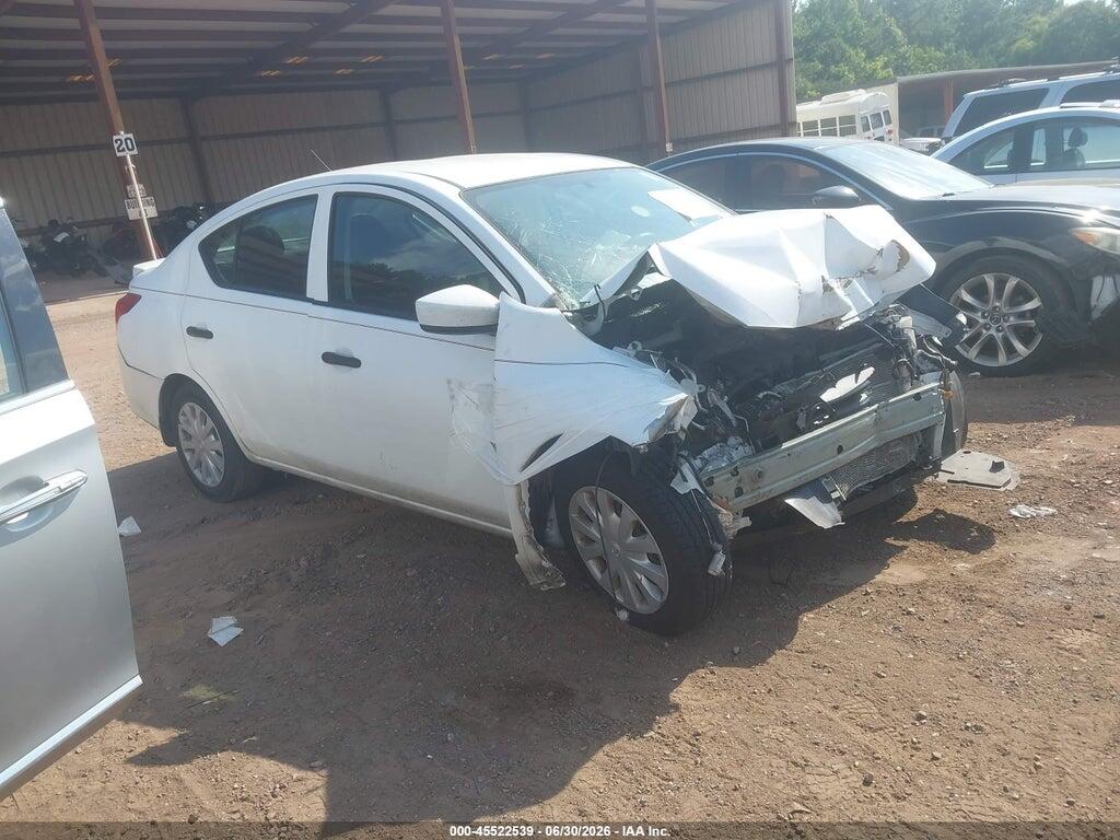 3N1CN7AP7KL806980 2019 NISSAN VERSA photo no. 1