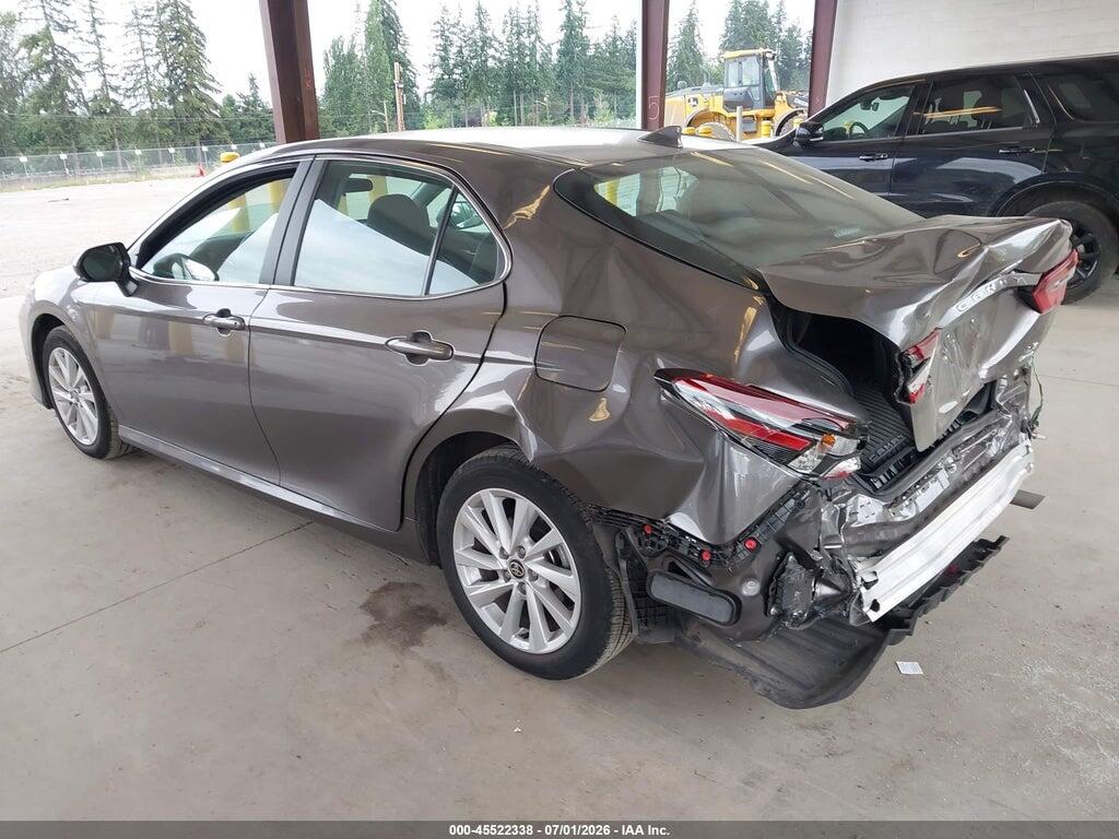 4T1C11BK1NU072304 2022 TOYOTA CAMRY photo no. 3