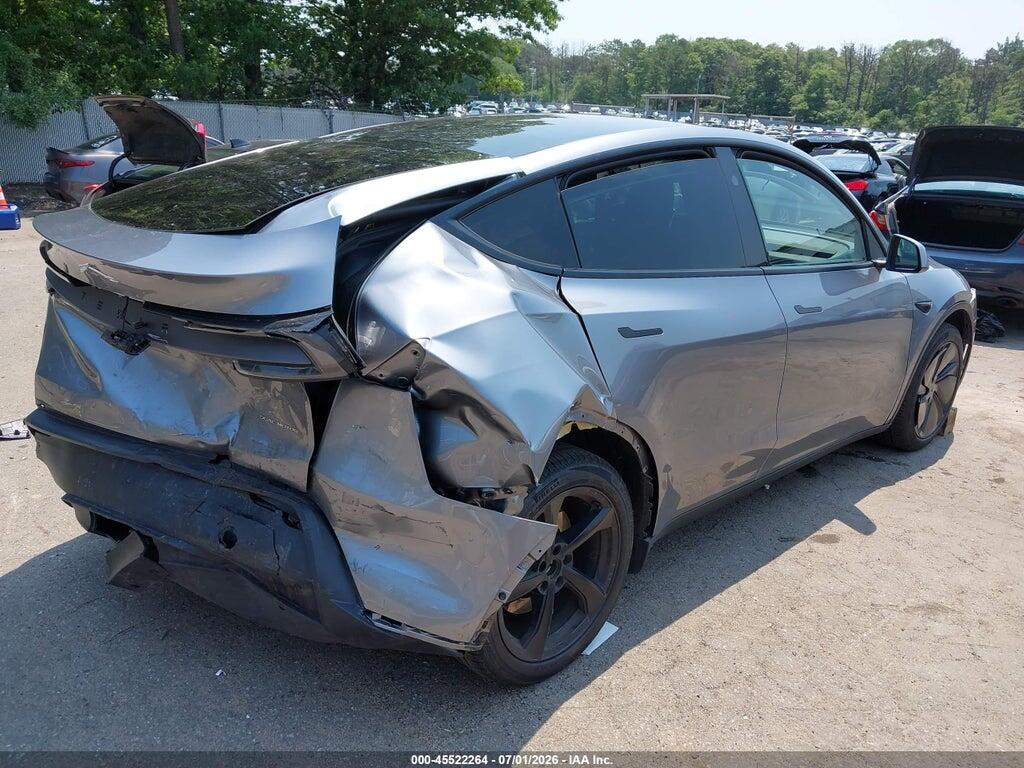 7SAYGDEE6TA394264 2026 TESLA MODEL Y photo no. 4
