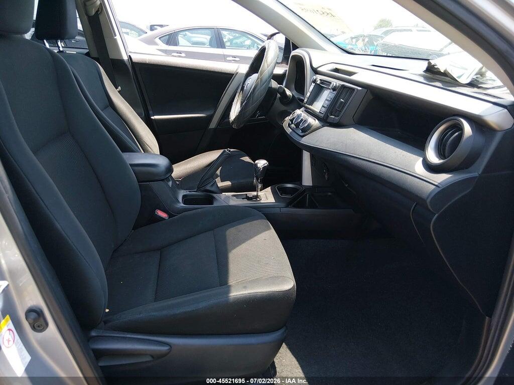 2T3BFREVXHW693893 2017 TOYOTA RAV4 photo no. 5