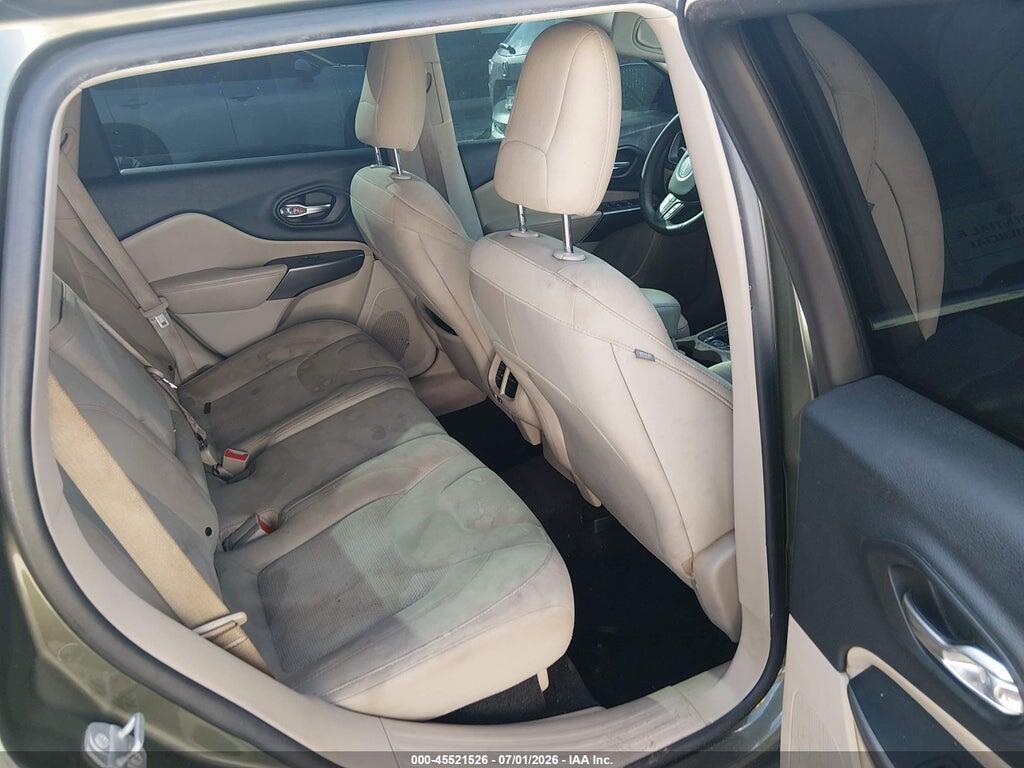 1C4PJLCB2KD242133 2019 JEEP CHEROKEE photo no. 8