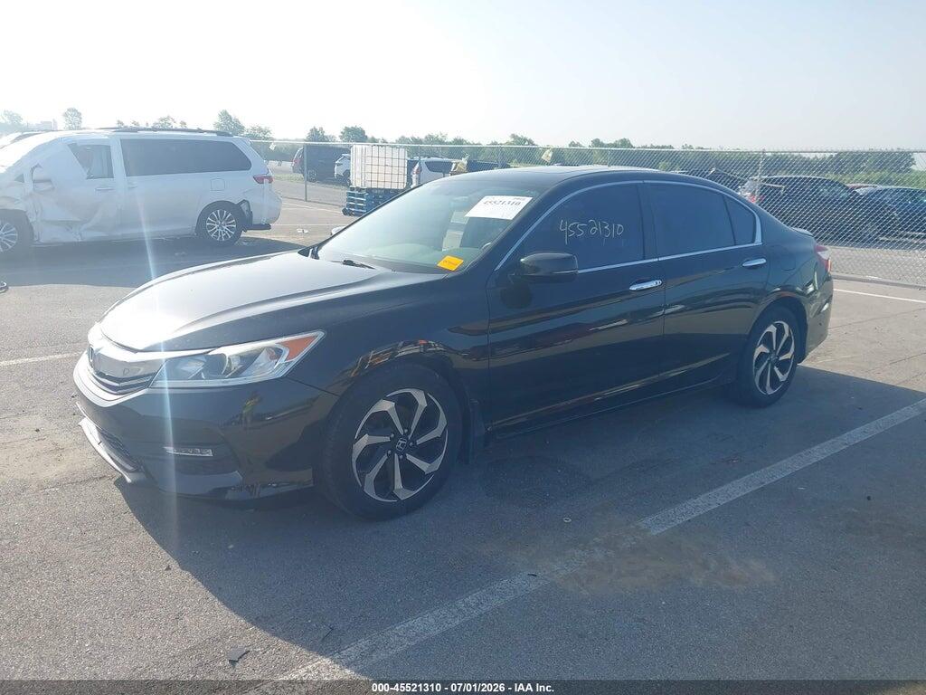 1HGCR2F70HA266256 2017 HONDA ACCORD photo no. 2