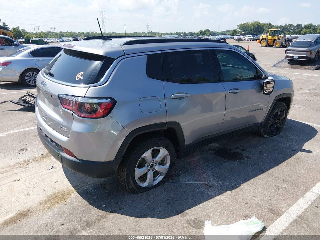 3C4NJDBB3KT596784 2019 JEEP COMPASS photo no. 4