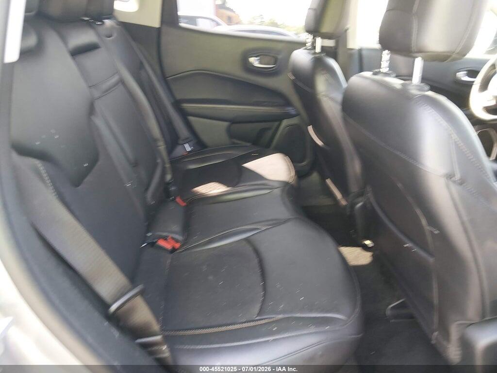 3C4NJDBB3KT596784 2019 JEEP COMPASS photo no. 8