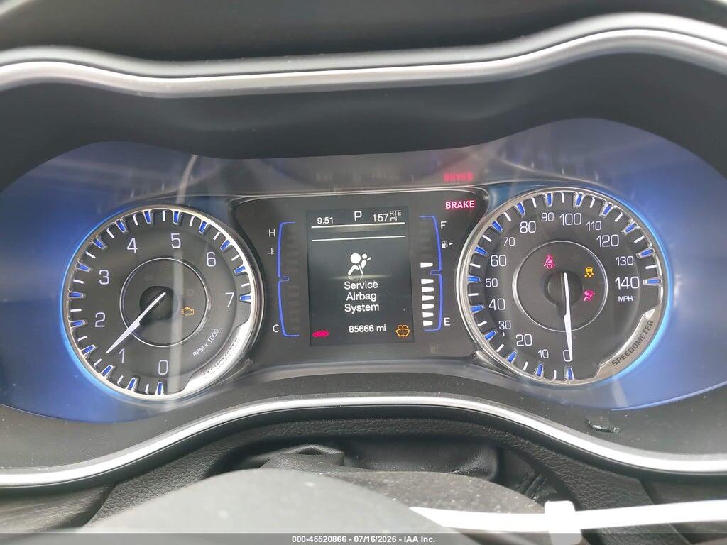 1C3CCCAB1HN503142 2017 CHRYSLER 200 photo no. 7