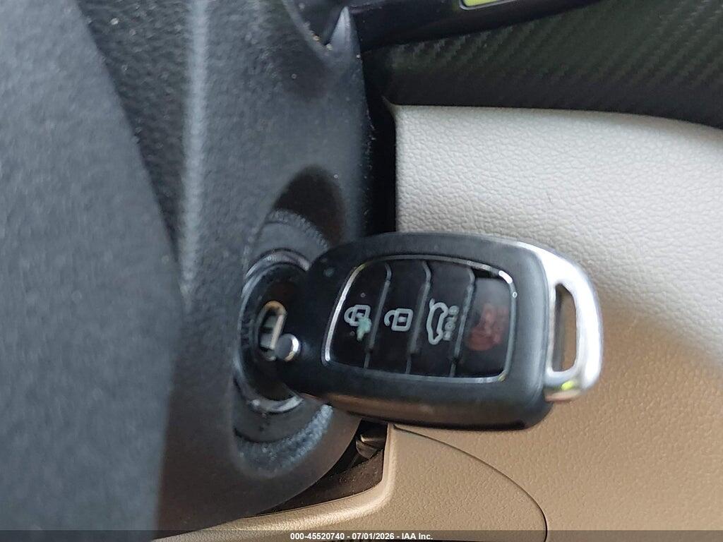 KM8J2CA43KU899090 2019 HYUNDAI TUCSON photo no. 11