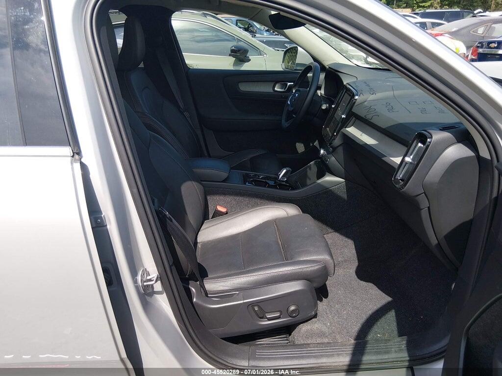 YV4L12UEXS2509884 2025 VOLVO XC40 photo no. 5