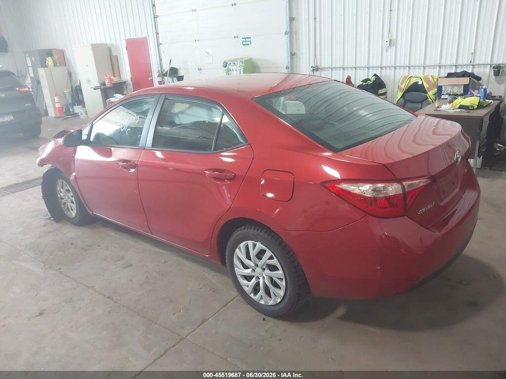 5YFBURHE9JP852291 2018 TOYOTA COROLLA photo no. 3
