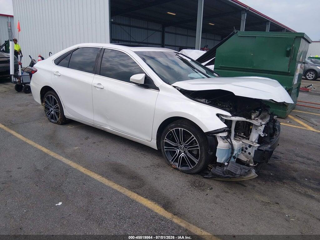 4T1BF1FK5GU193993 2016 TOYOTA CAMRY photo no. 1