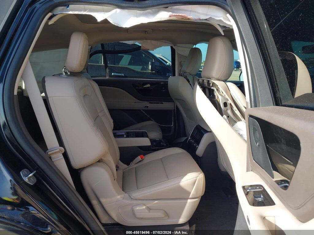 5LM5J7XC4PGL00744 2023 LINCOLN AVIATOR photo no. 8