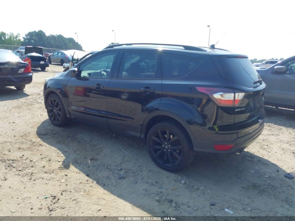 1FMCU0GD3JUC55158 2018 FORD ESCAPE photo no. 3