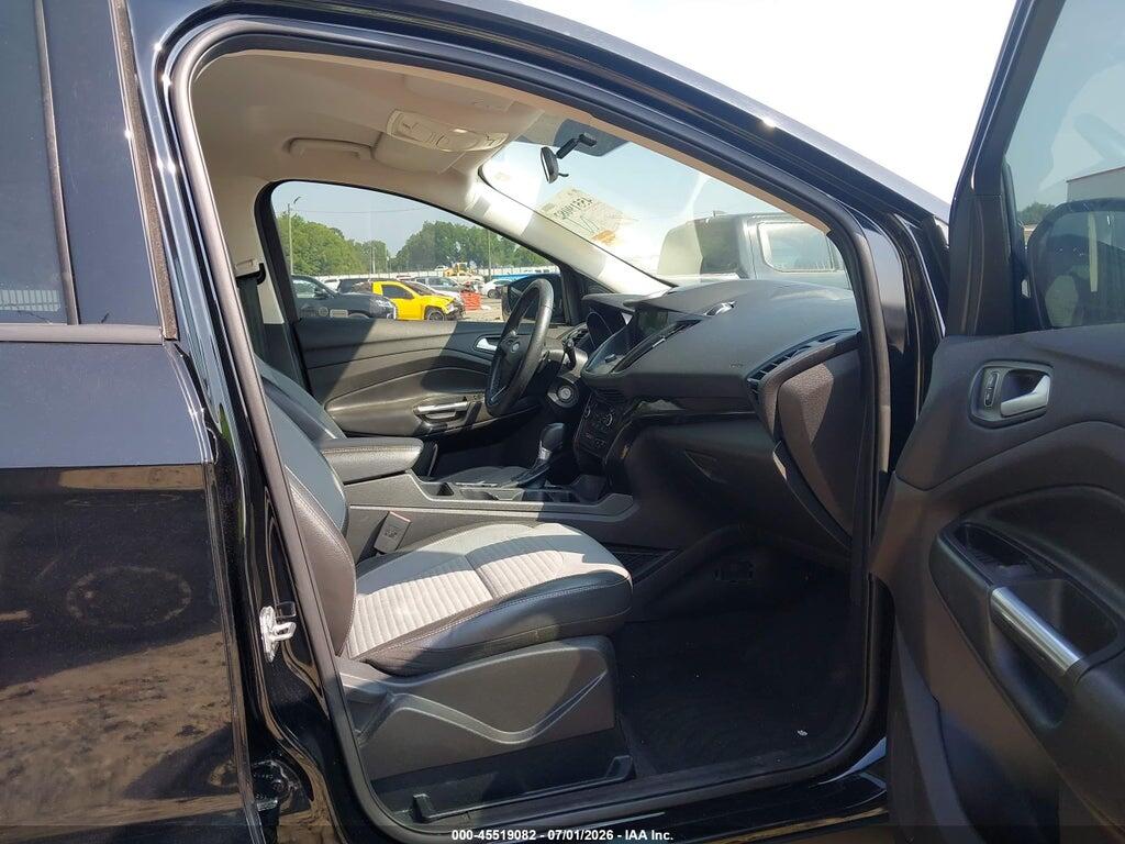 1FMCU0GD3JUC55158 2018 FORD ESCAPE photo no. 5
