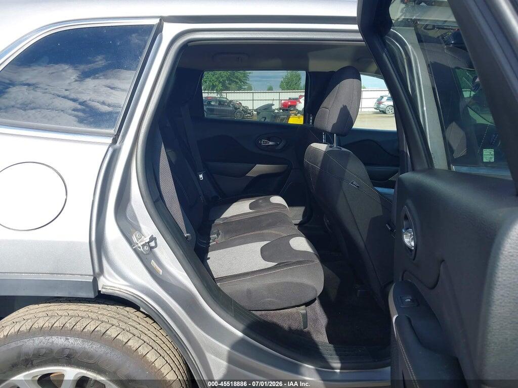 1C4PJMCX0JD520799 2018 JEEP CHEROKEE photo no. 8