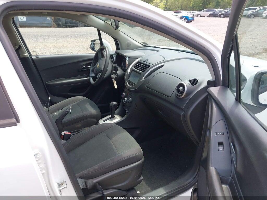 KL7CJKSB2GB611387 2016 CHEVROLET TRAX photo no. 5