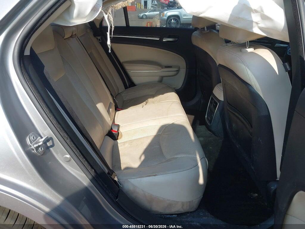 2C3CCAEG1JH142679 2018 CHRYSLER 300 photo no. 8