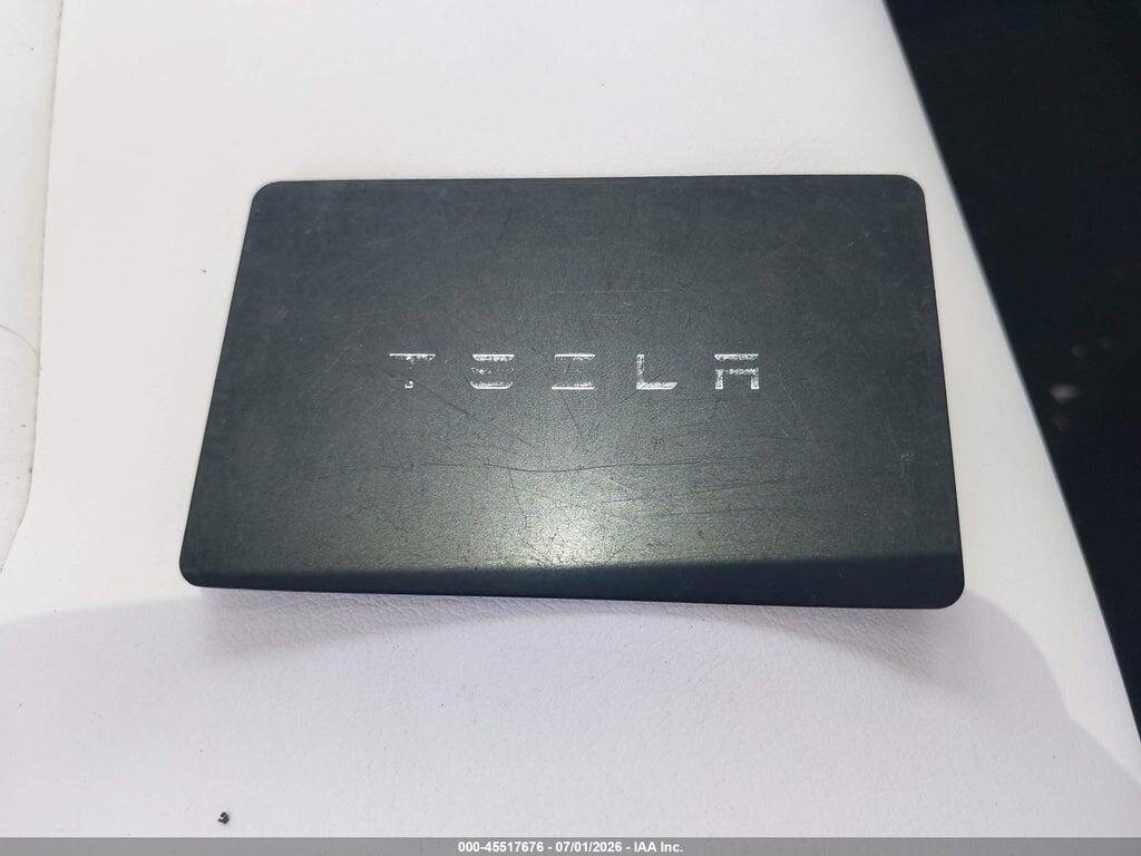 7SAYGDEF8PF702326 2023 TESLA MODEL Y photo no. 11