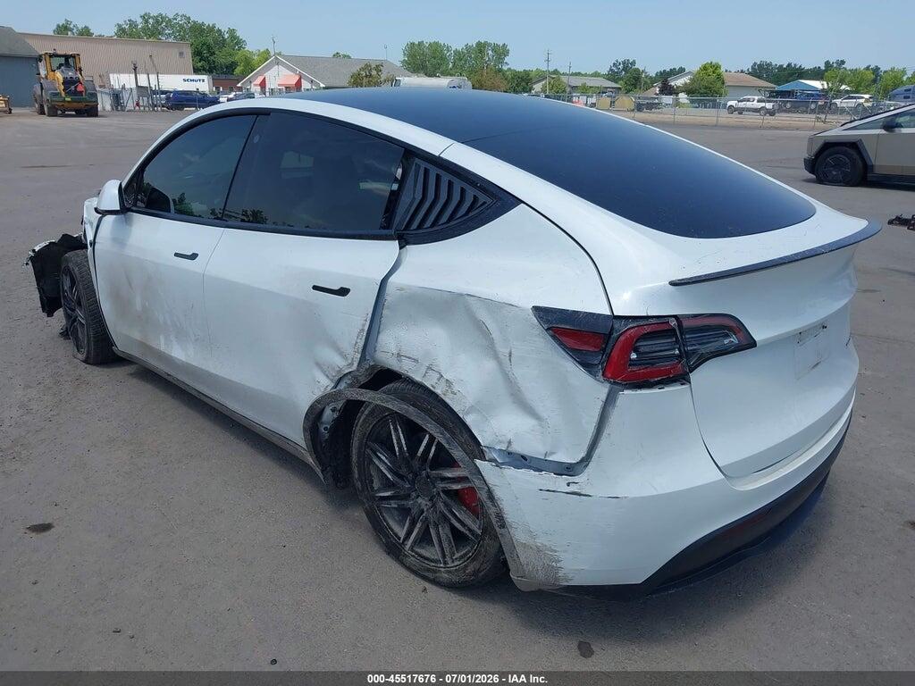 7SAYGDEF8PF702326 2023 TESLA MODEL Y photo no. 3