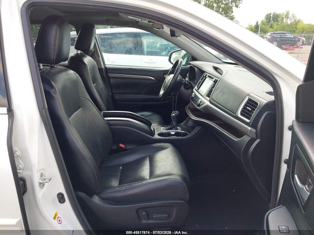 5TDDZRFHXJS485299 2018 TOYOTA HIGHLANDER photo no. 5