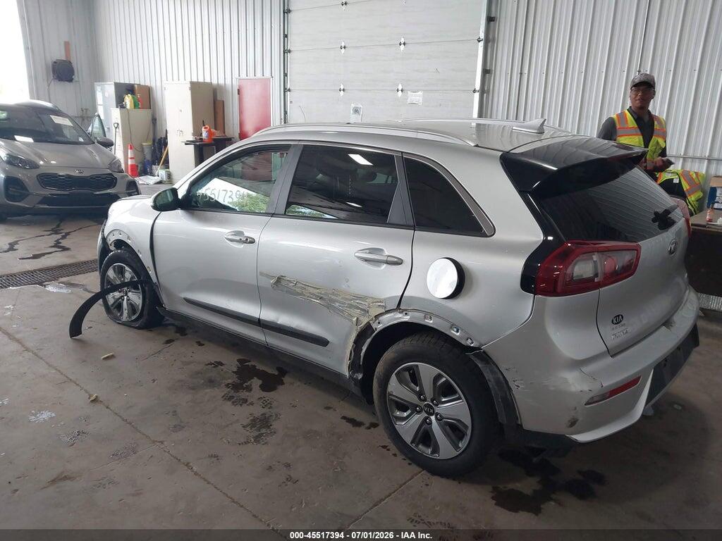 KNDCB3LC6K5250301 2019 KIA NIRO photo no. 3
