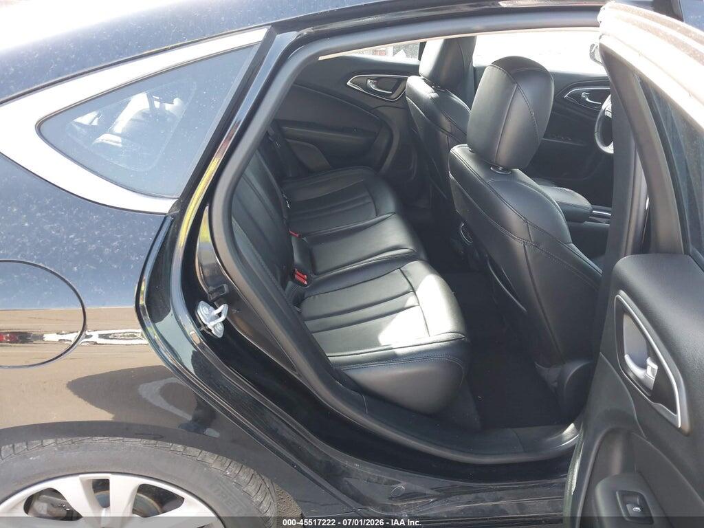 1C3CCCAG0HN510143 2017 CHRYSLER 200 photo no. 8