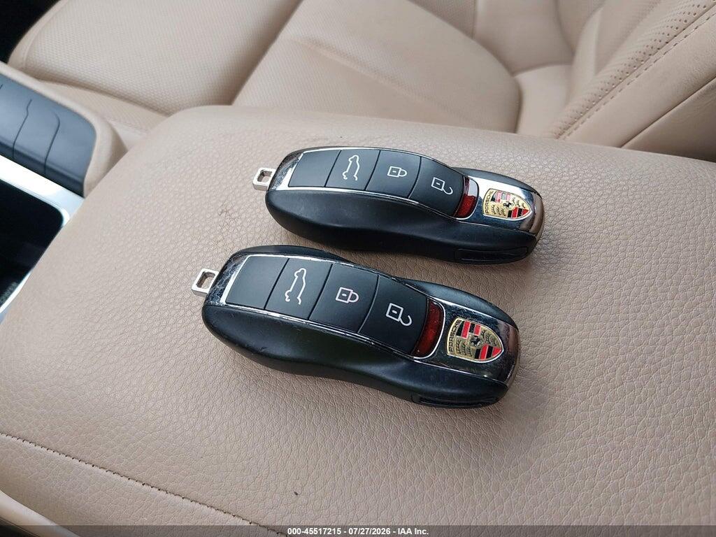 WP1AA2A58LLB00467 2020 PORSCHE MACAN photo no. 11