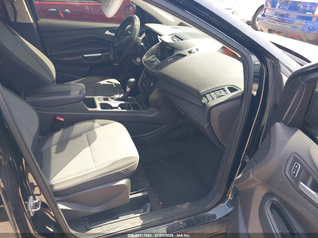1FMCU0GD3HUB17355 2017 FORD ESCAPE photo no. 5