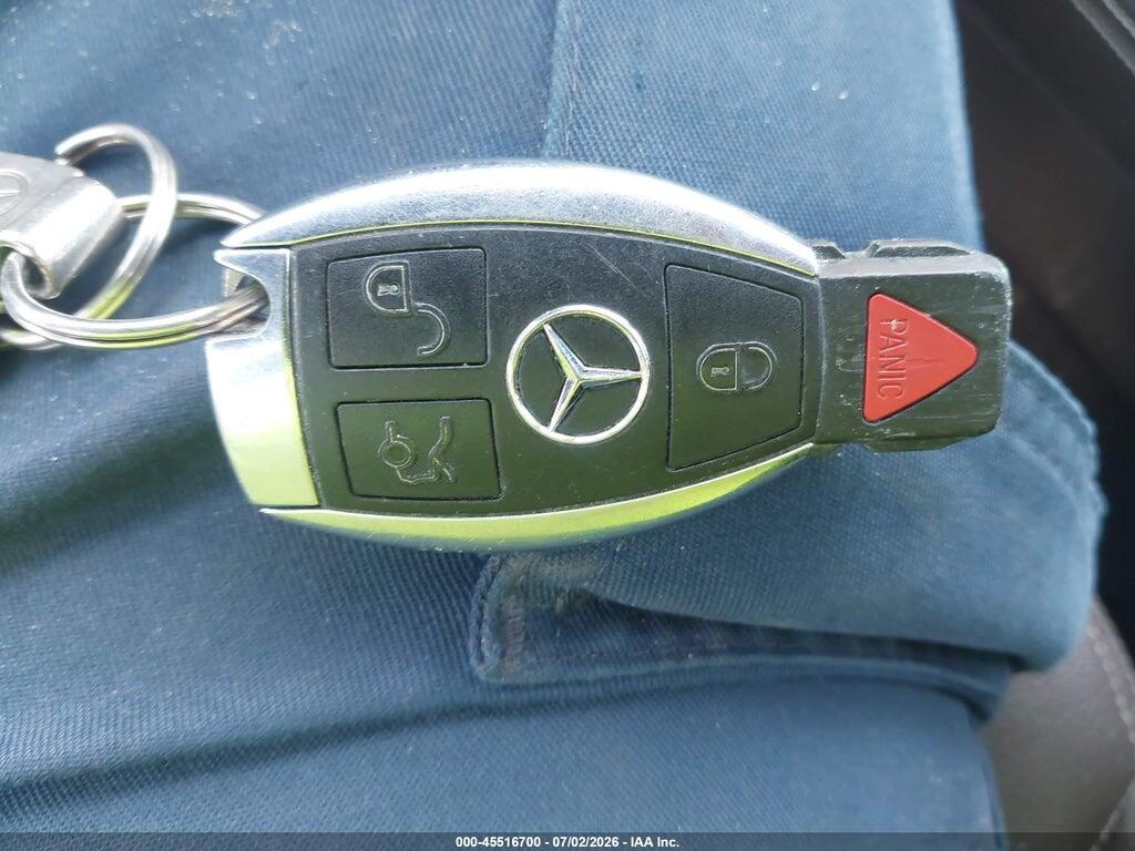 WDC0G4JBXHF198575 2017 MERCEDES-BENZ GLC 300 photo no. 11